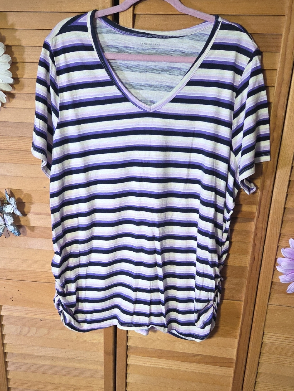 Lane Bryant Lavender & Black Striped V-Neck Short Sleeve Ruched Sided Tee